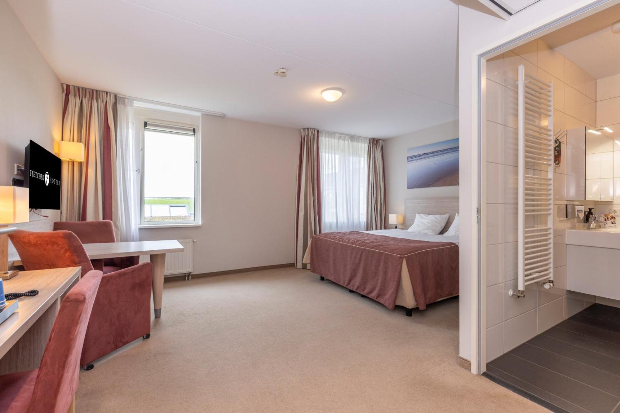Fletcher Wellness-Hotel Kamperduinen Kamperland Esterno foto