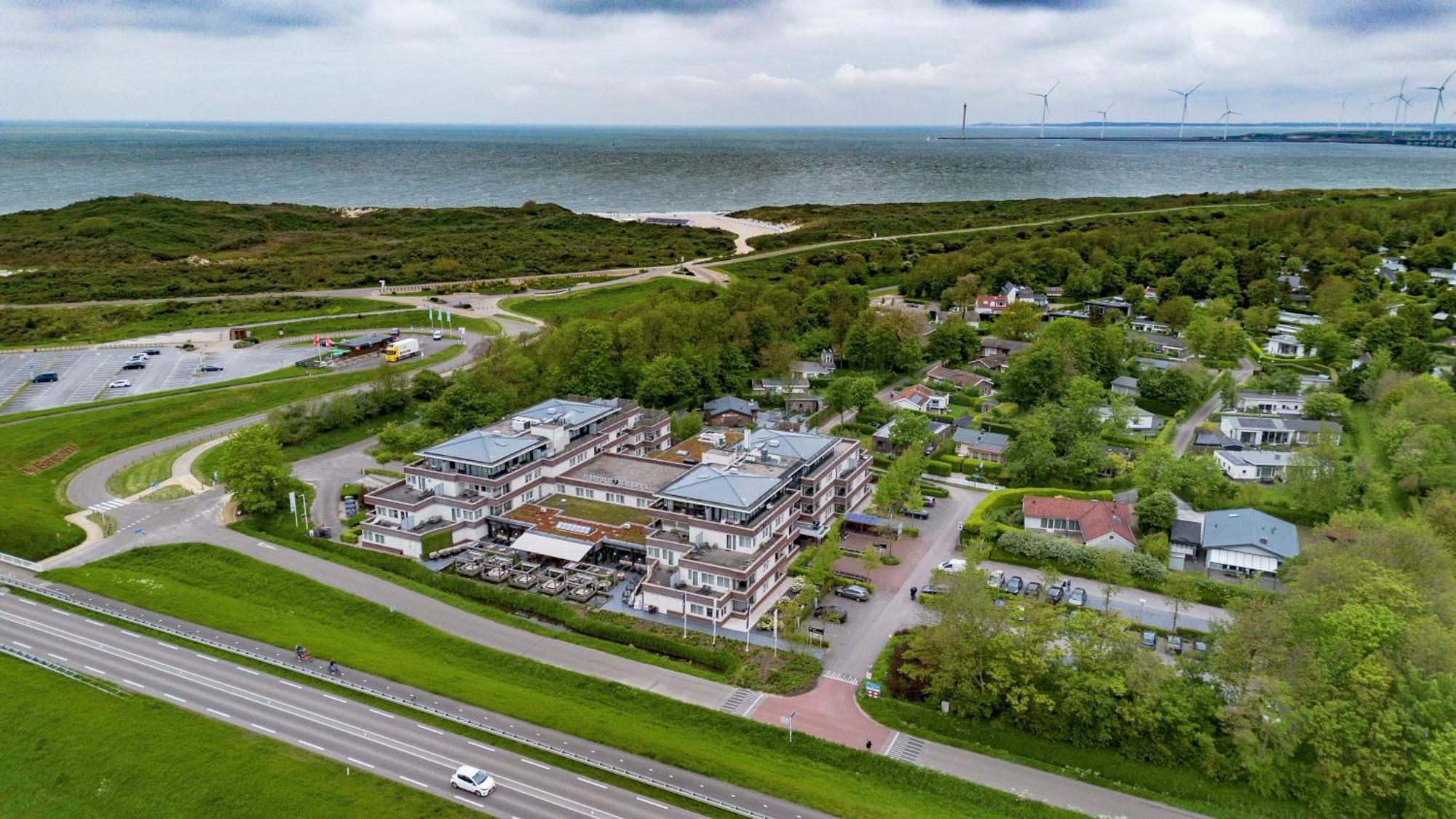 Fletcher Wellness-Hotel Kamperduinen Kamperland Esterno foto